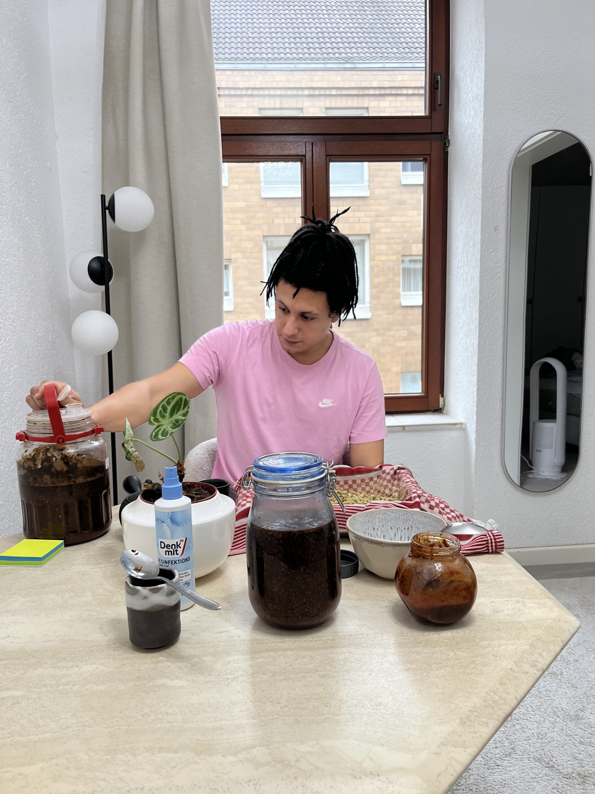 Adrian erklärt Soja Fermentationen